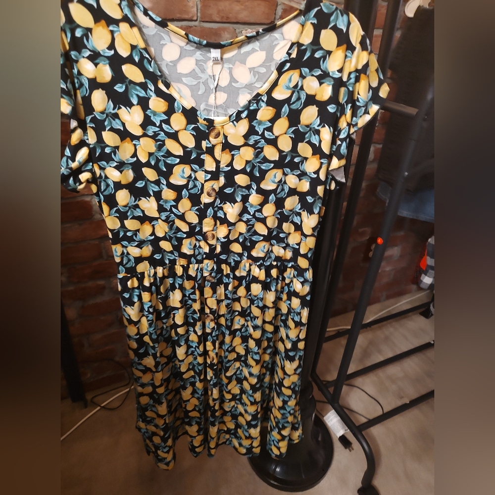 NWT summer dress wneedu